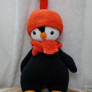 Frosty Friend (penguin)